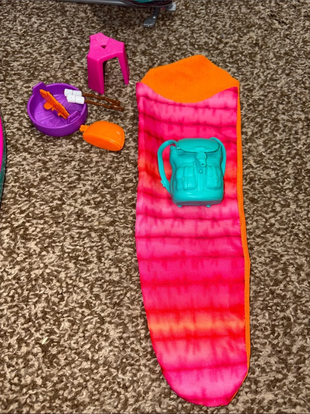 Barbie Skipper Camping/Kayak Outdoors Adventure Playset